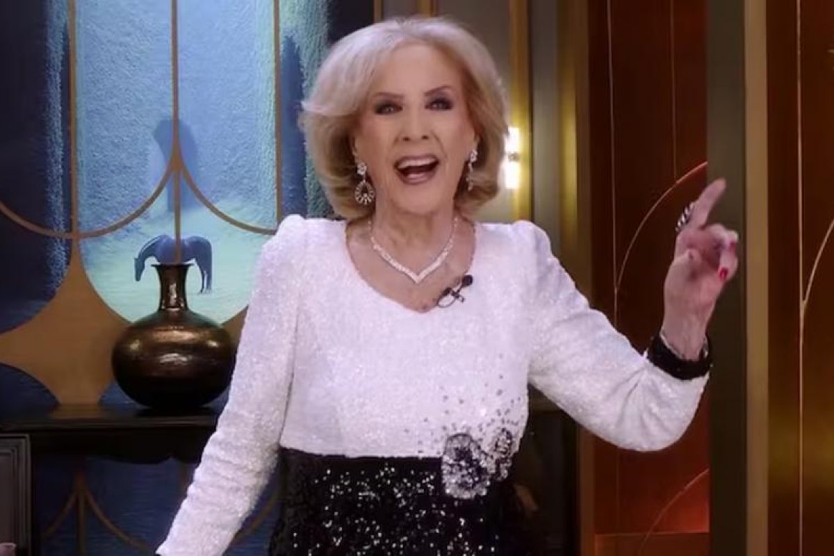 Mirtha Legrand Revela Detalles de su Romance con un Cordobés en su Programa