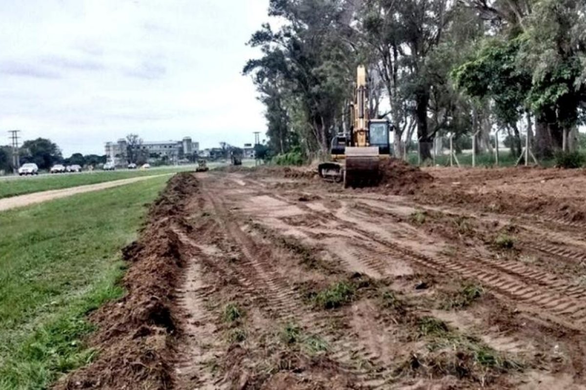 Arrieta destacó que "están activas 200 obras viales en todo el país"