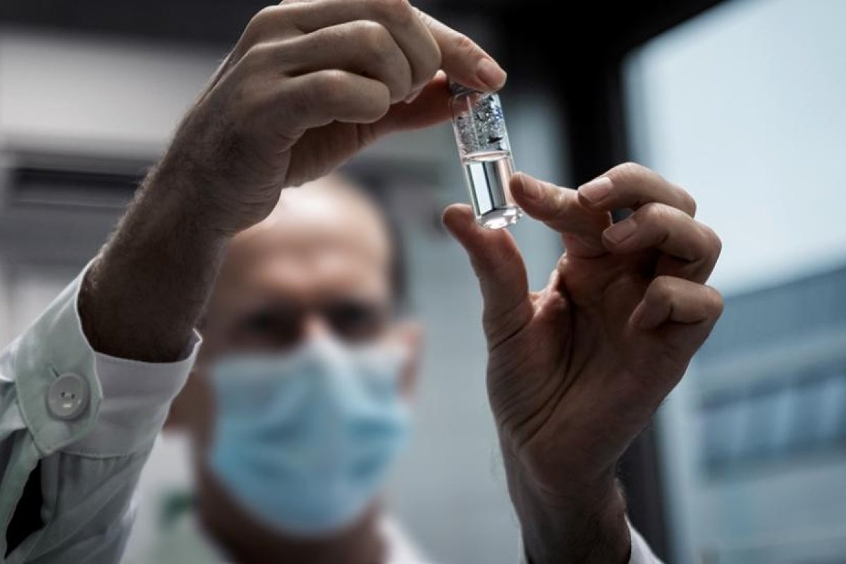 Moscú comenzó a probar en voluntarios la vacuna monodosis Sputnik Light