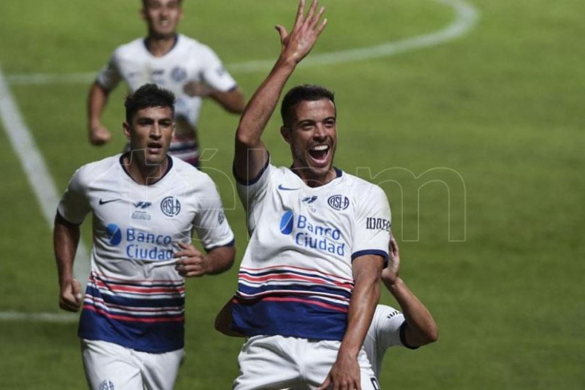 San Lorenzo va por el milagro ante Santos en busca de seguir en la Libertadores