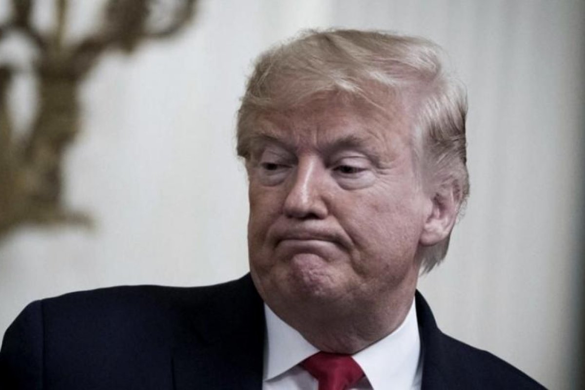 Trump seguirá vetado de Facebook e Instagram por "alentar y legitimar la violencia"