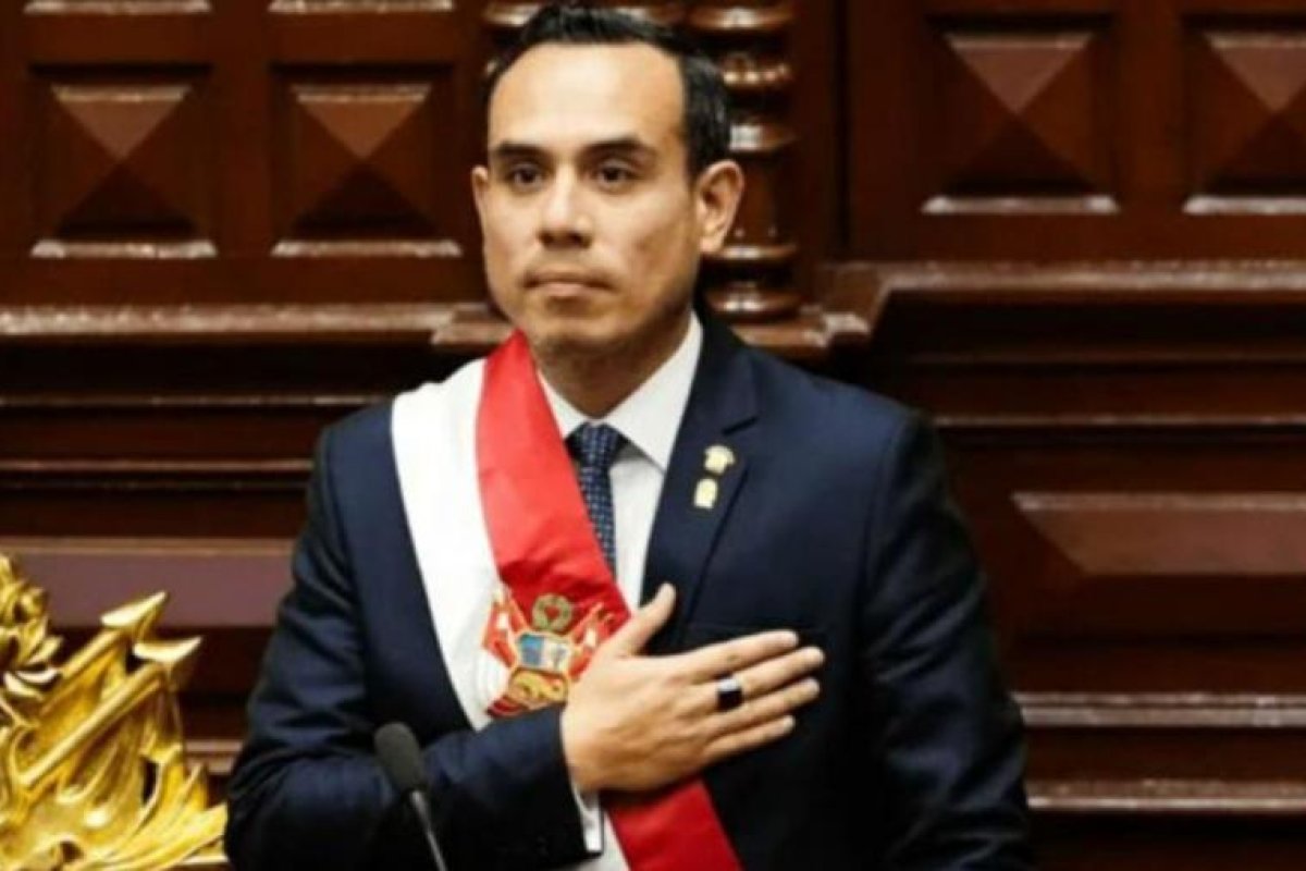 Tensión Política en Perú: Debate sobre Censura al Presidente Jerí