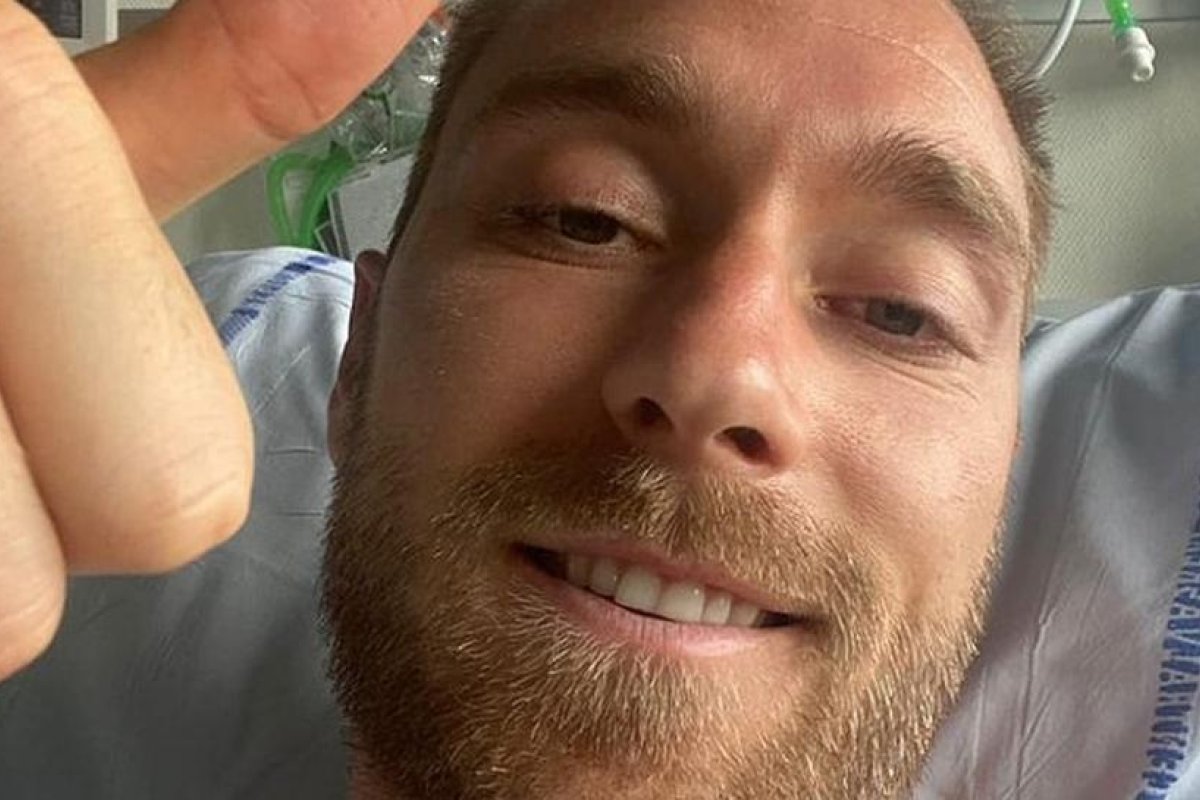 El danés Christian Eriksen llevará implantado un desfibrilador para estar mejor controlado