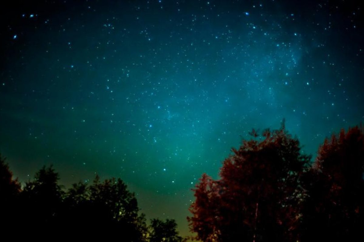 La lluvia de estrellas Dracónidas alcanza su máximo esplendor este miércoles