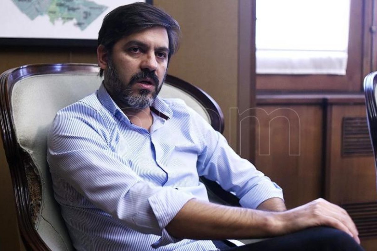 Bianco, tras la postergación del desalojo en Guernica: "Seguimos trabajando para que sea pacífico"