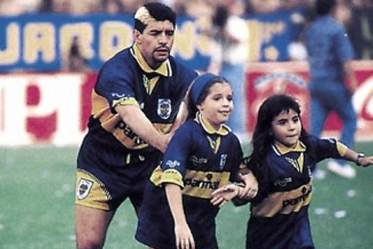 Se cumplen 25 años del día que Diego regresó a Boca y La Bombonera se rindió a sus pies