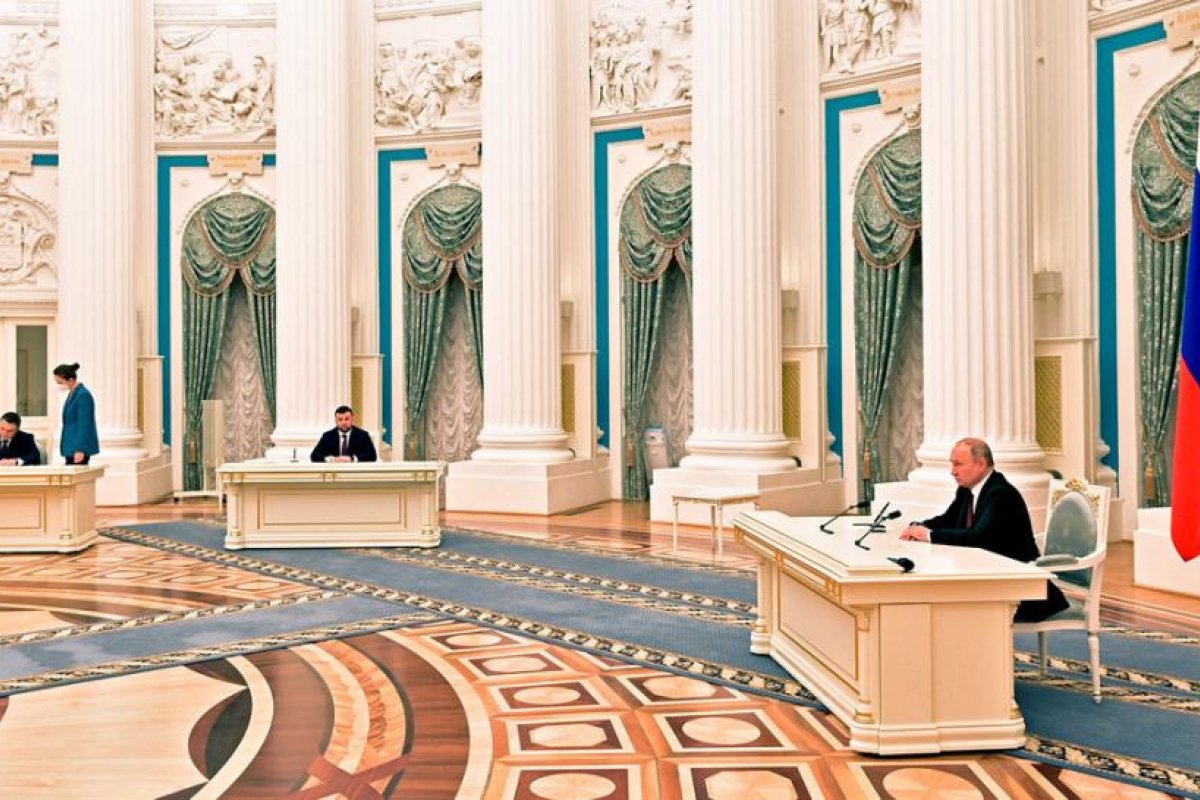 El Ministerio de Exteriores ruso se pronuncia luego del reconocimiento por Moscú de la independencia de las repúblicas populares de Donetsk y Lugansk