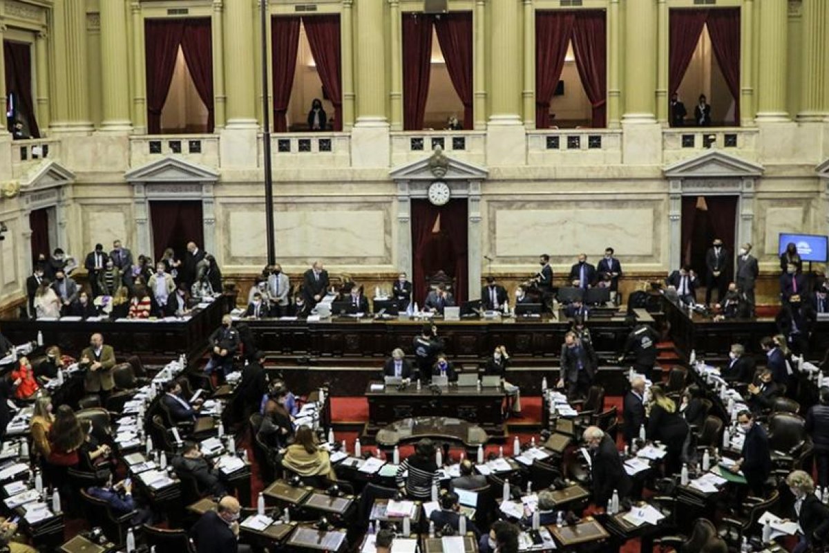 El Frente de Todos aspira a sumar una decena de bancas en noviembre