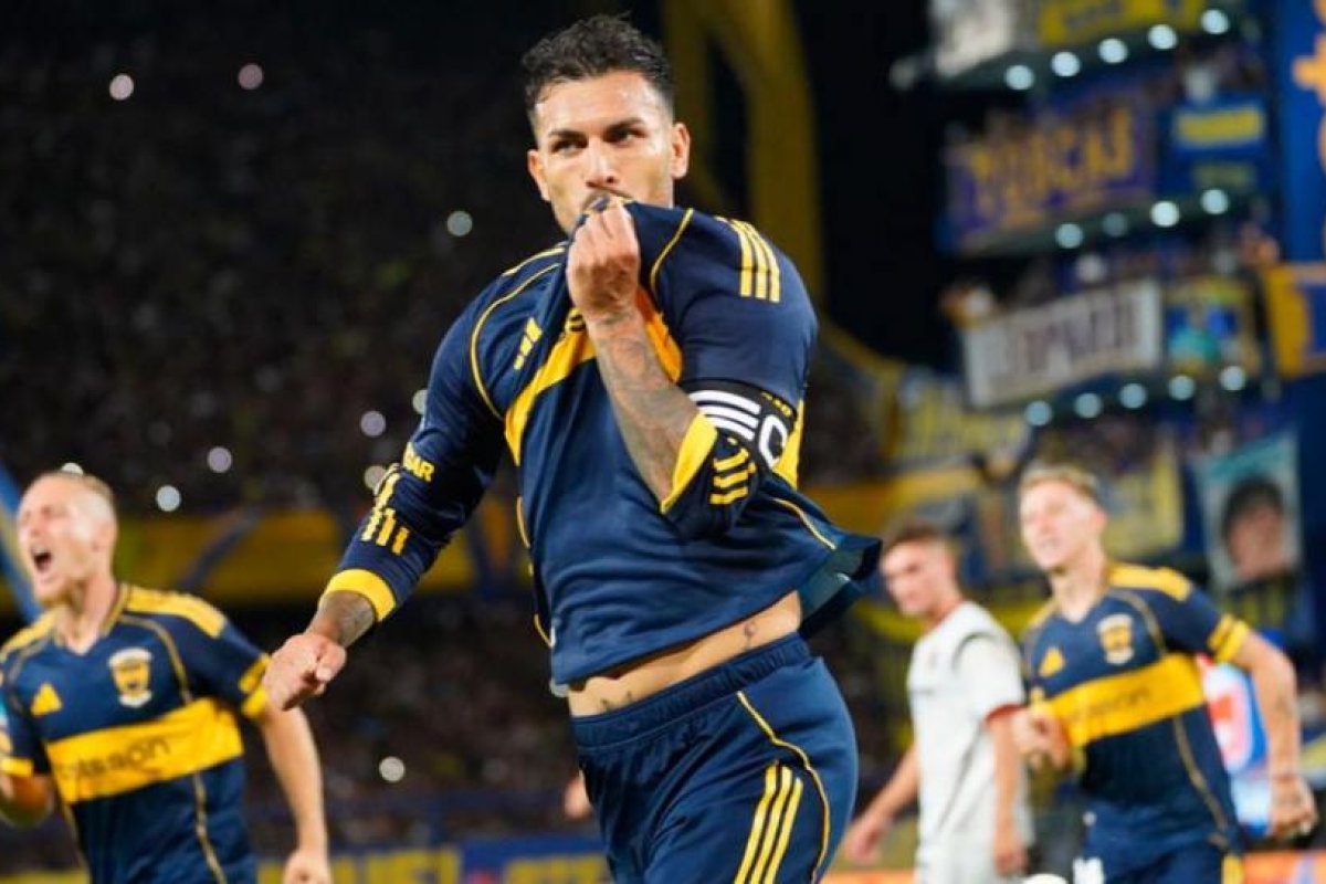 Boca Juniors y San Lorenzo se enfrentan en un clásico crucial en La Bombonera