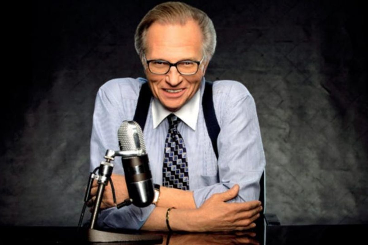 Murió el legendario presentador Larry King, a los 87 años