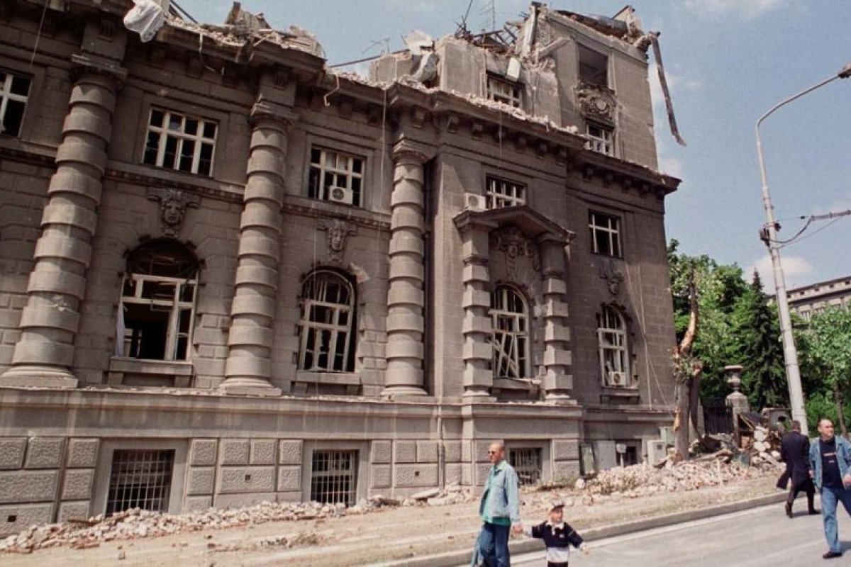 "Nunca olvidaremos quién bombardeó nuestra embajada en Yugoslavia": China pone en duda el papel de la OTAN como garante de la paz y la estabilidad