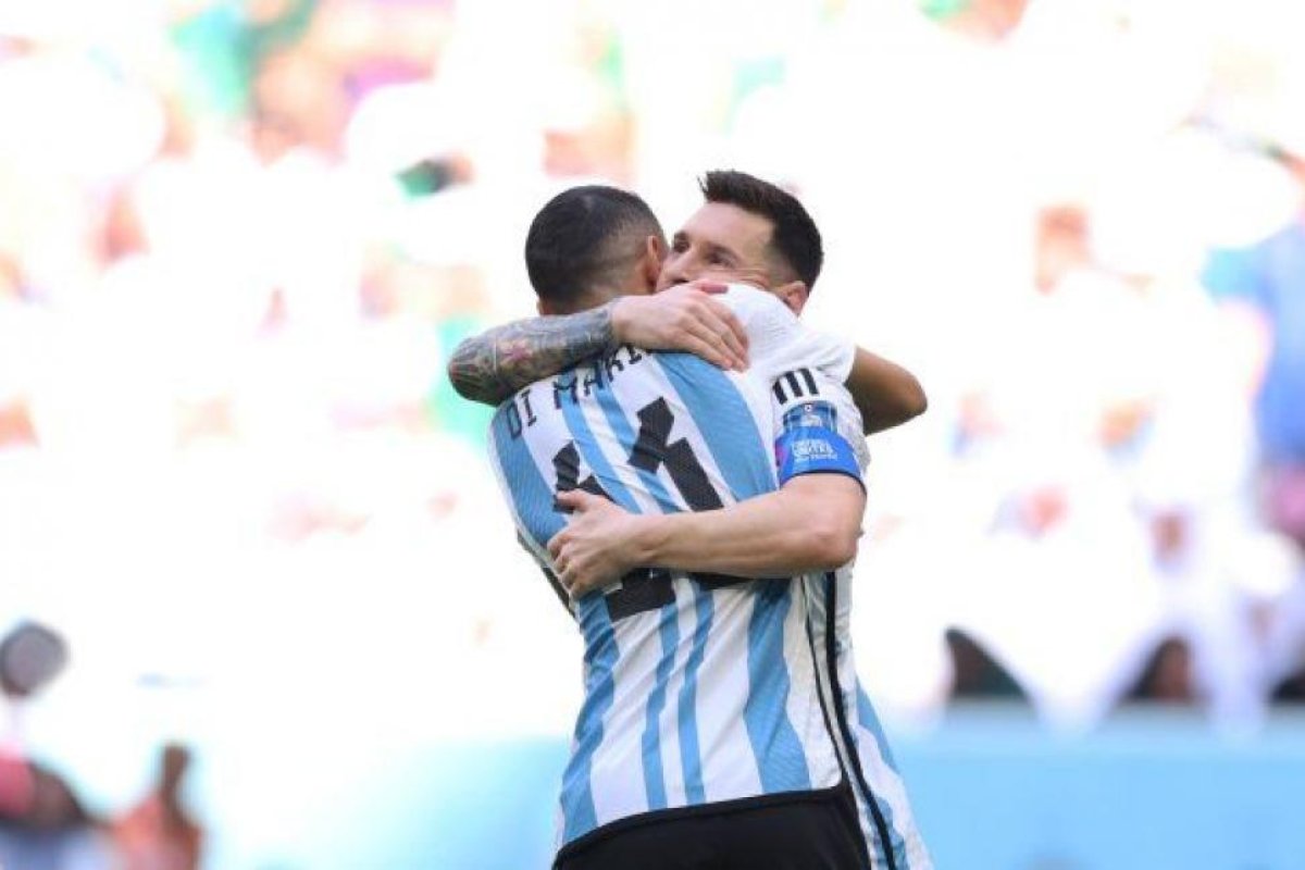 Ángel Di María Rinde Homenaje a Lionel Messi: Un Legado Inigualable