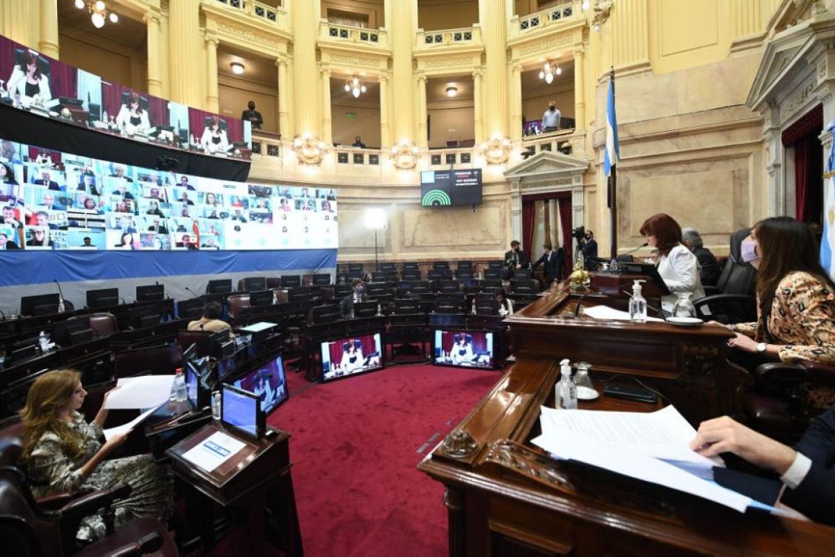 Cristina Kirchner entró en una tregua con la oposición y prepara su ofensiva legislativa para fin de año