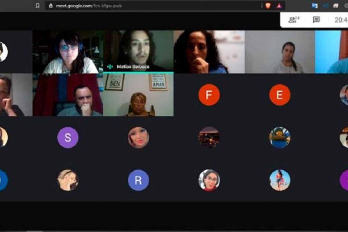 Destacan el conversatorio por el Día de la No Violencia contra la Mujer