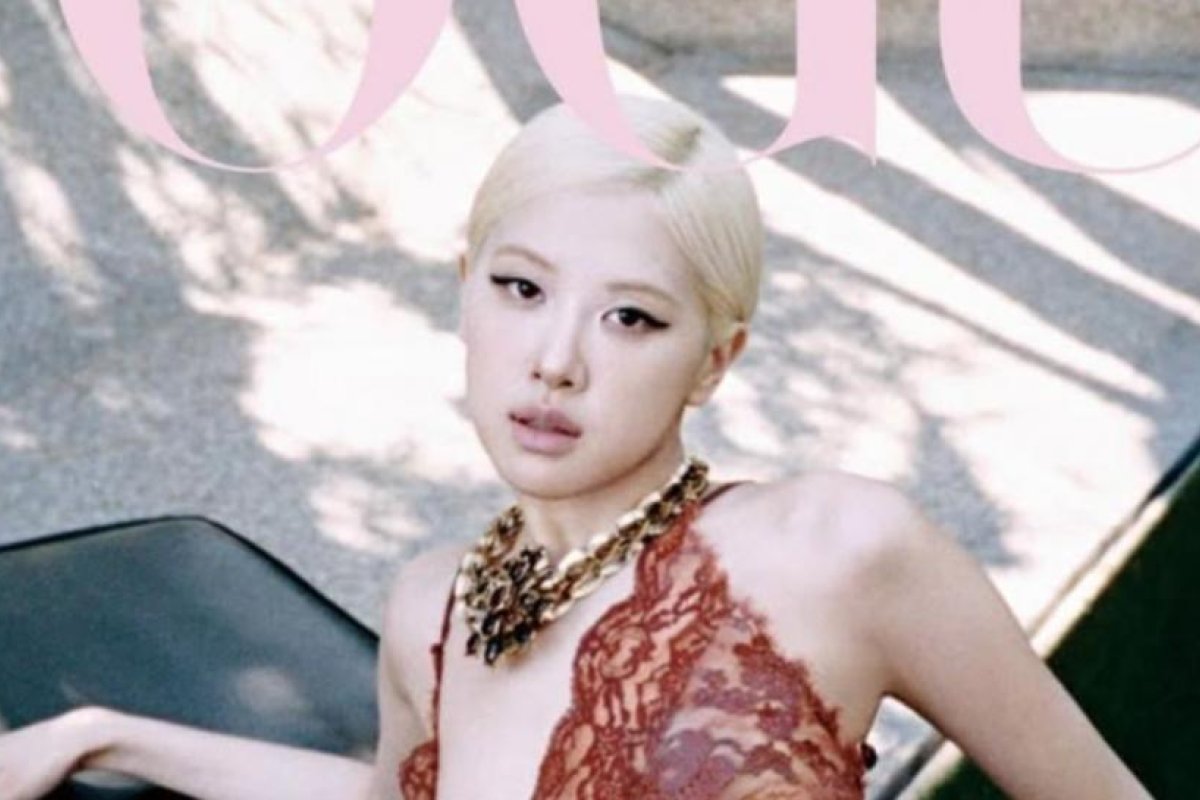 Rosé de BLACKPINK brilla en sesiones fotográficas para Vogue y Elle