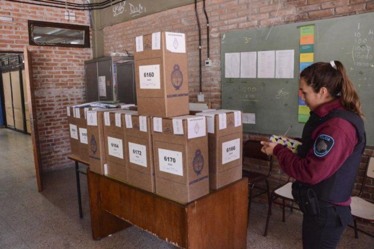 Gobierno reiteró que trabaja "bajo el cronograma electoral vigente" para comicios de 2021
