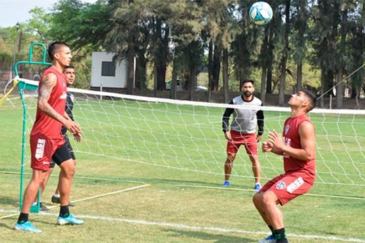 Central Córdoba volvió a trabajar enfocado en el arranque del torneo
