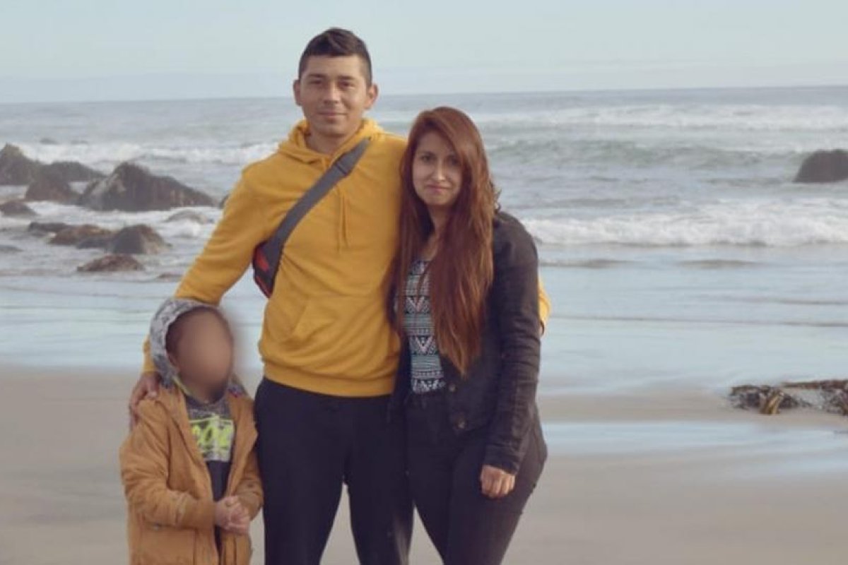 "Yo quiero a mi hijo sano": La familia de un niño chileno con cáncer rifa su casa para poder costear el tratamiento