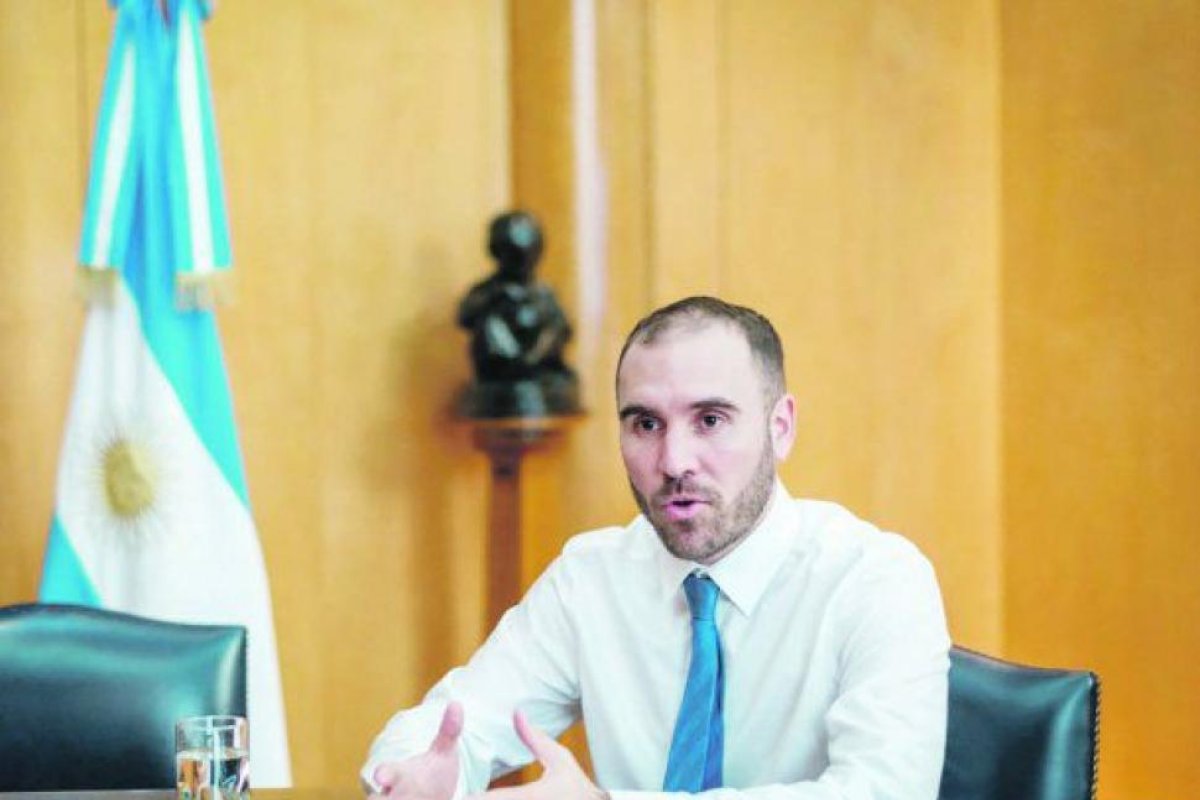 Guzmán: reservas serán parte de programa con FMI