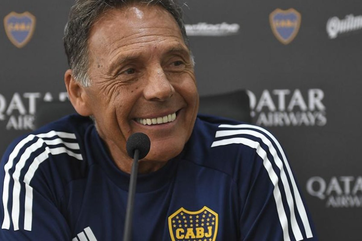 "El Boca que quería lo tenía en marzo", admitió Miguel Angel Russo