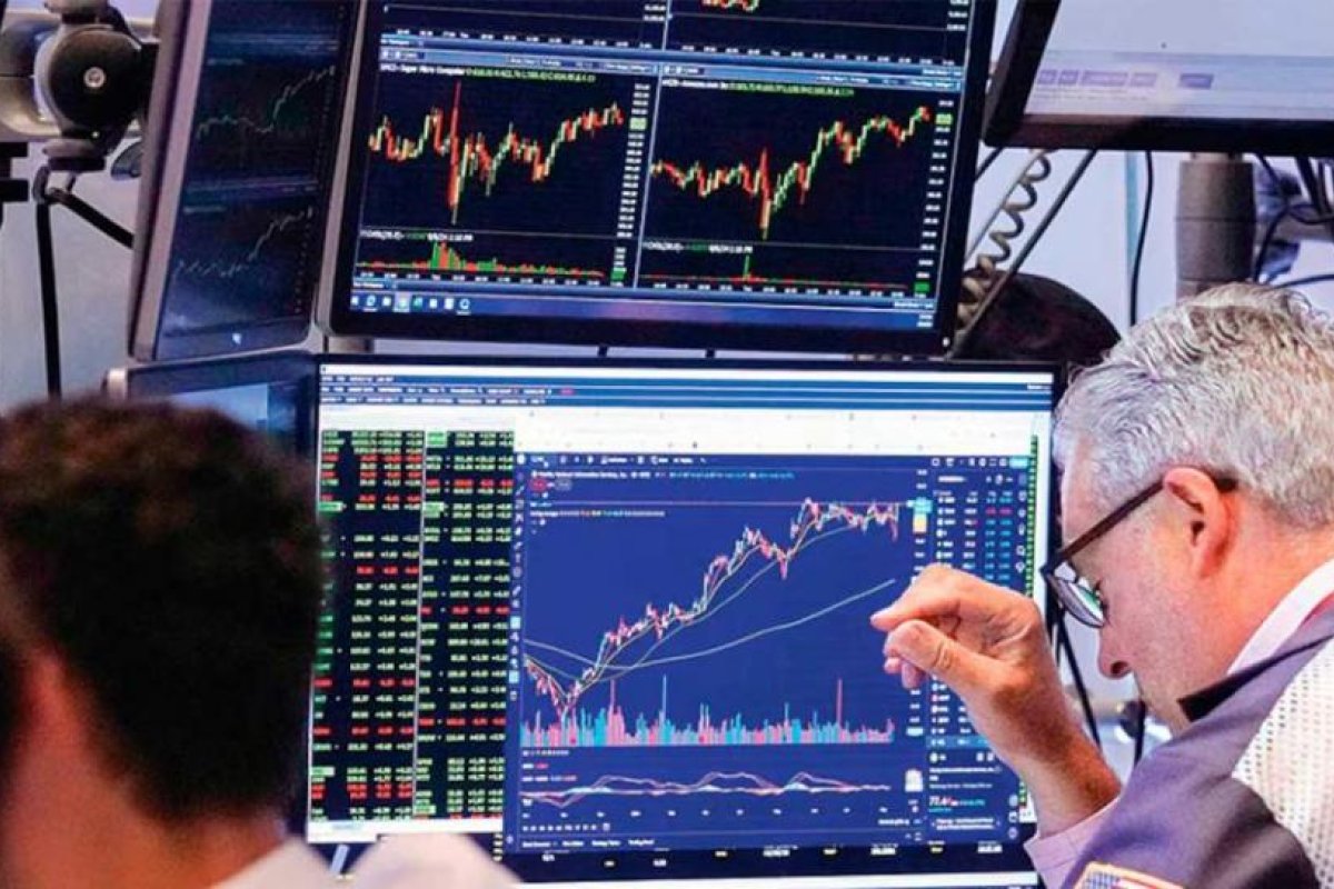 Caídas en Wall Street por amenazas de Trump y aumento del precio del oro