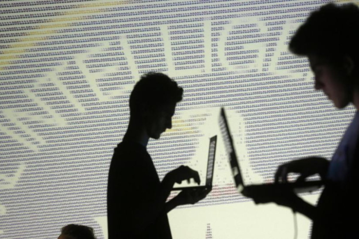 Informe revela una segunda empresa de cifrado suiza, controlada por la CIA y los servicios secretos de Alemania