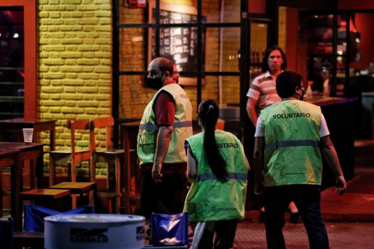 Coronavirus en la Argentina: la Ciudad dijo que hubo un "altísimo acatamiento" a las nuevas restricciones de horarios