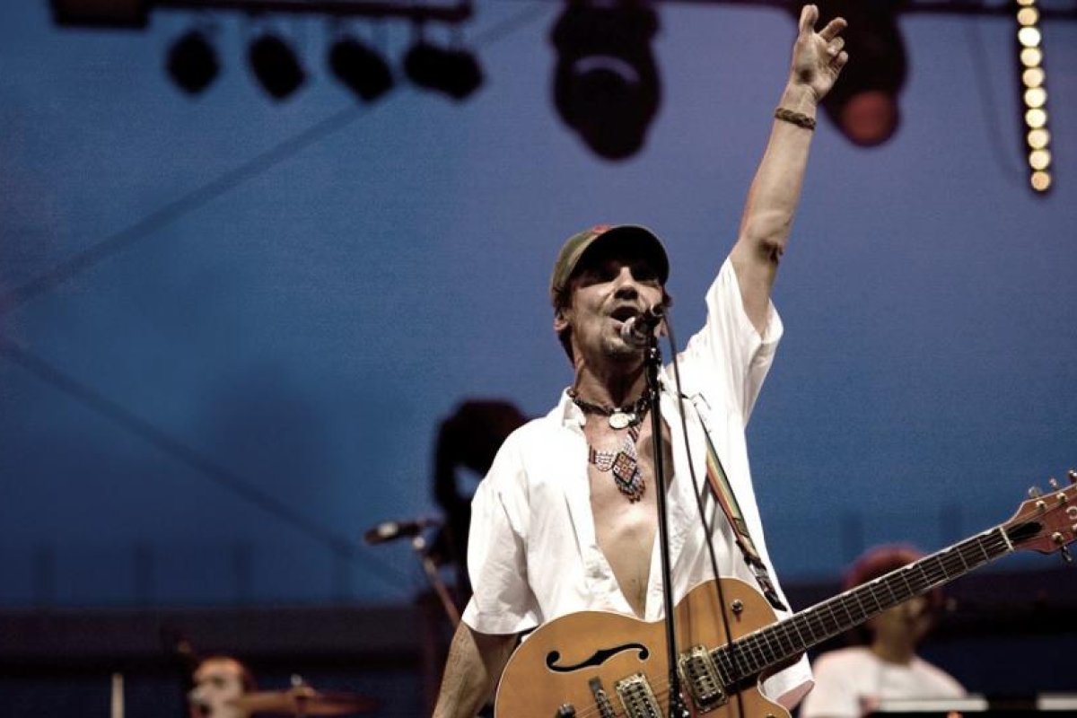 Manu Chao se solidarizó con los manifestantes de Colombia