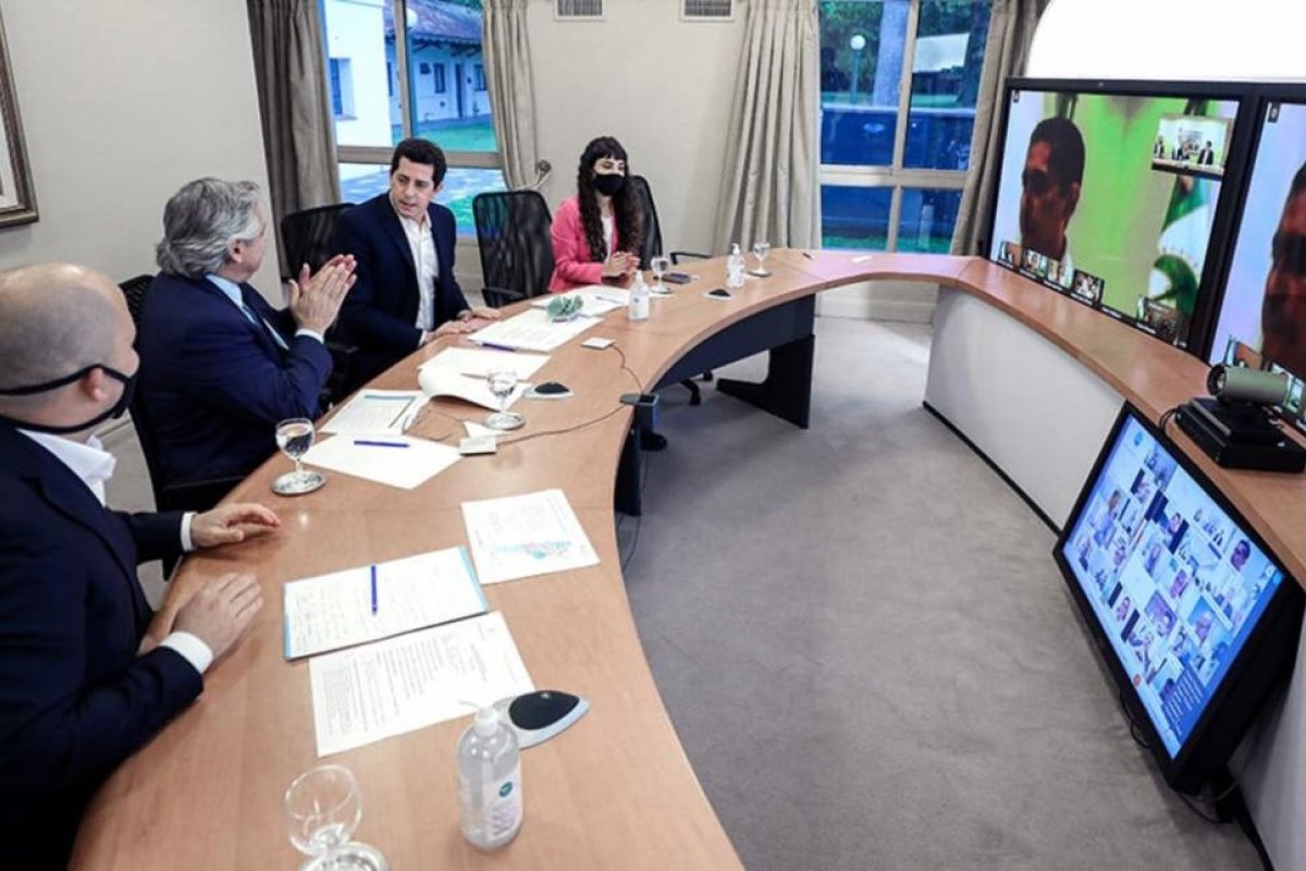 Modelo Néstor Kirchner: Alberto Fernández saltea a gobernadores y construye una relación directa con los intendentes