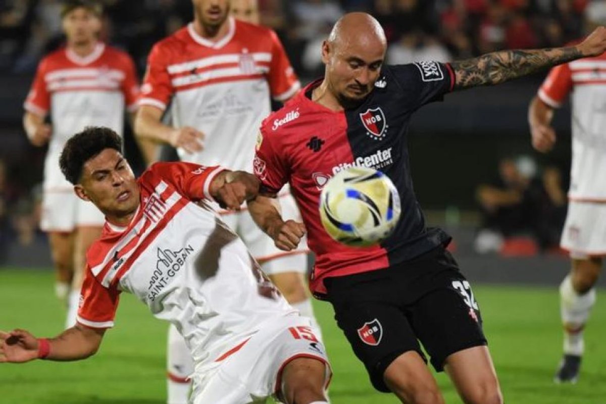 Newell's y Estudiantes se enfrentan en el Torneo Apertura 2026: detalles clave