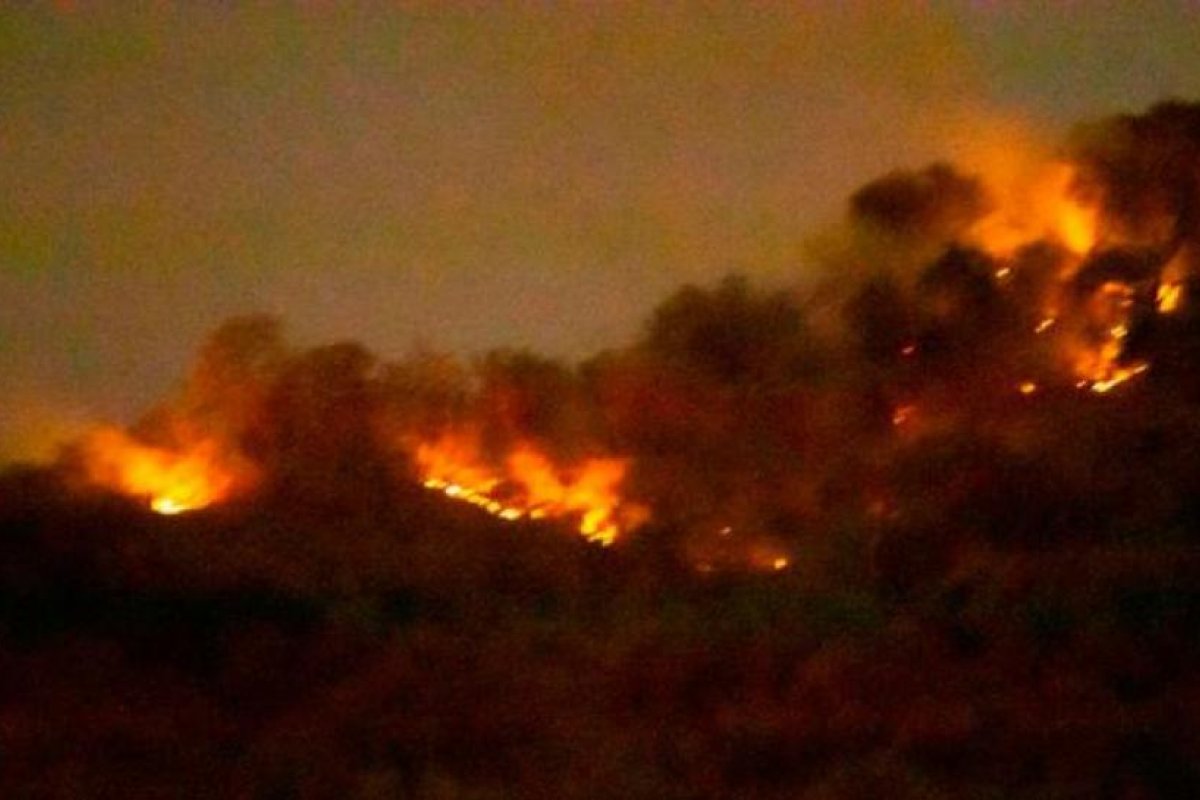 Preocupación en Tucumán por un incendio en el cerro San Javier