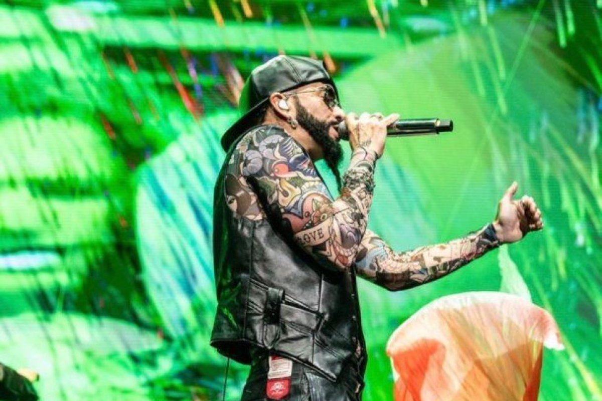 Yandel Revoluciona Buenos Aires con su Espectacular Show Sinfónico