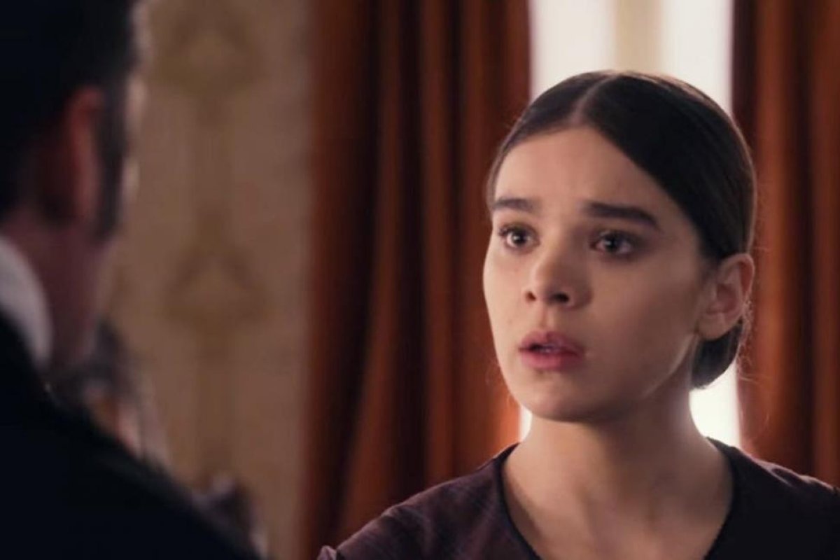 Hailee Steinfeld: de los hermanos Coen a una Emily Dickinson de mirada actual
