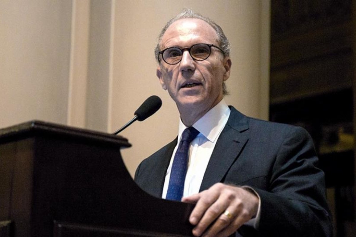 De Sousa volvió a vincular a Rosenkrantz con Fabián Rodríguez Simón