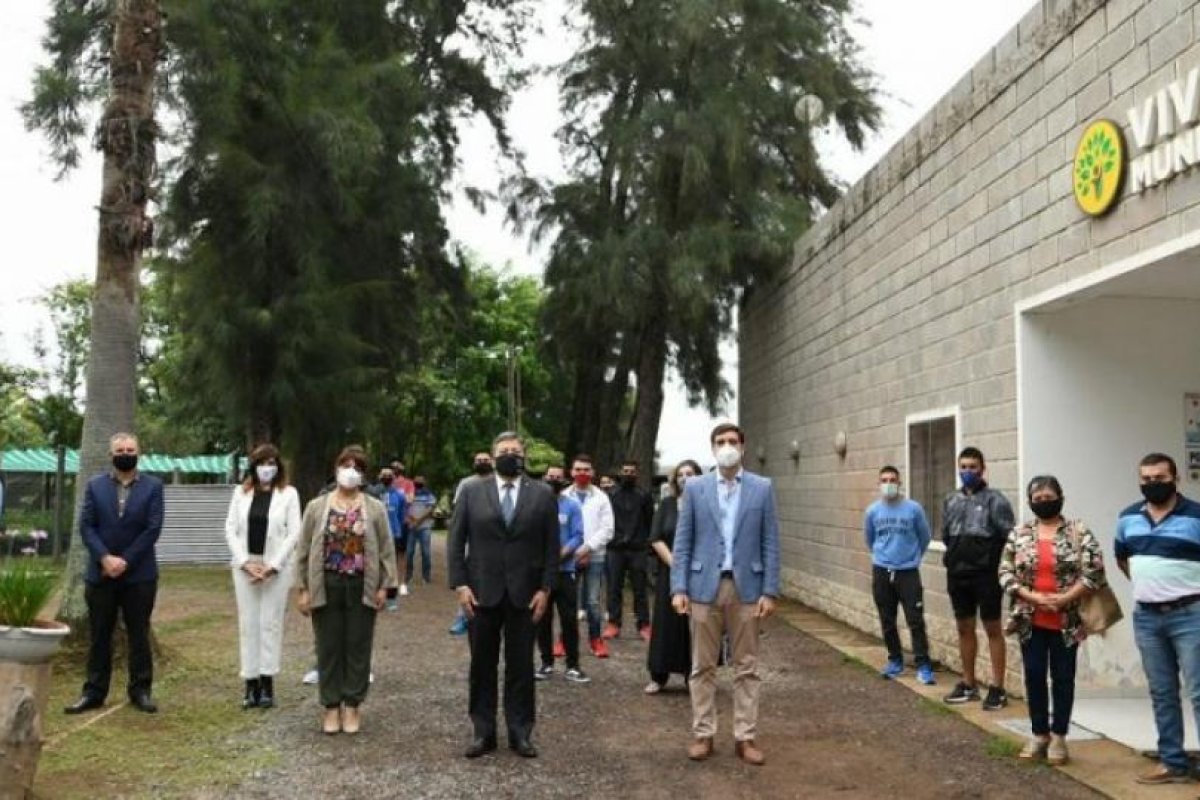 Se inauguró sede de la Escuela de Artes y Oficios de la Universidad Nacional de Santiago del Estero en la ciudad