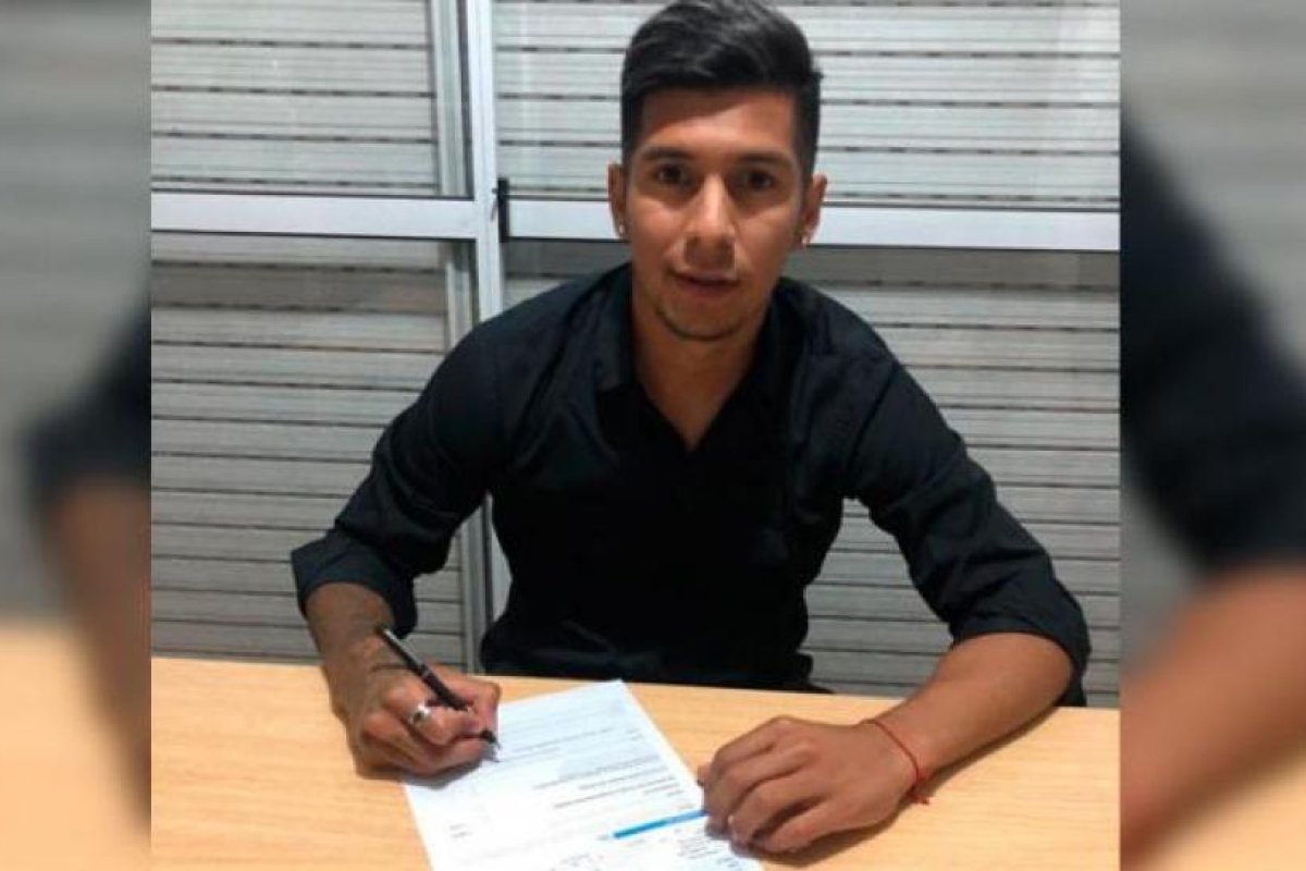 Mitre se sigue reforzando: llega el defensor Rodrigo Tapia