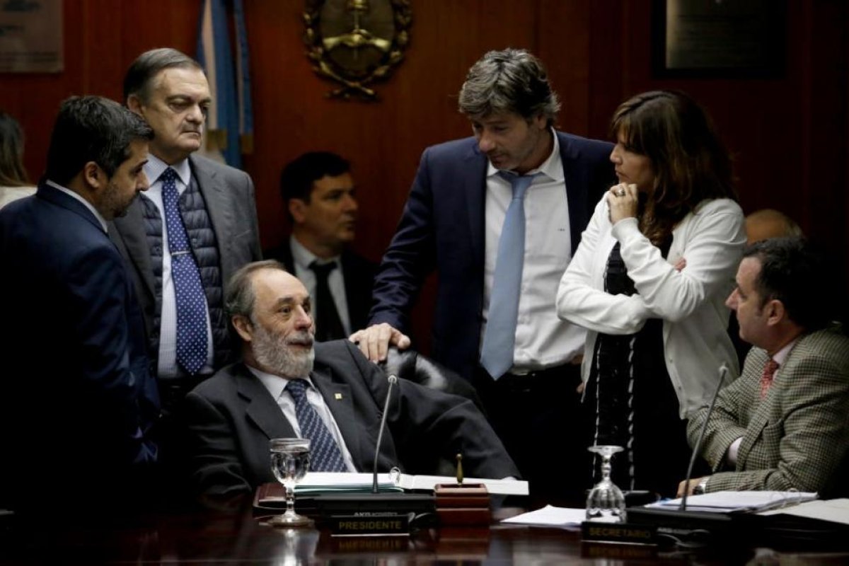 El kirchnerismo avanza para nombrar a una decena de jueces con causas de corrupción