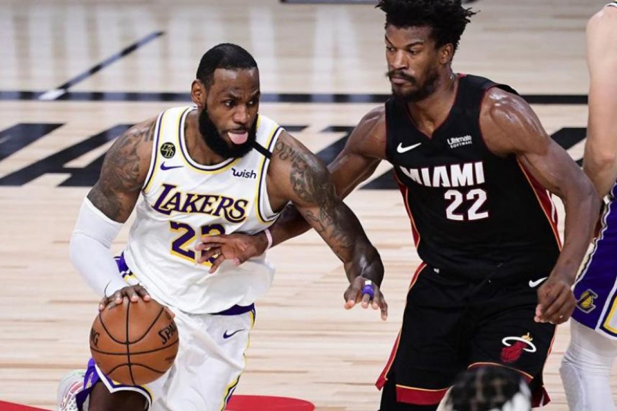 Miami Heat se hizo fuerte y evitó la barrida al vencer a los Lakers de Lebron y compañía