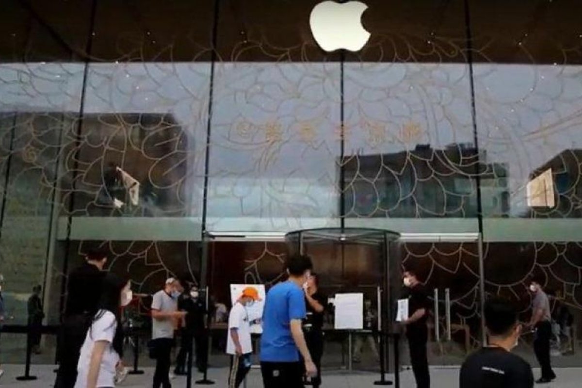 Apple transforma sus tradicionales iPoint