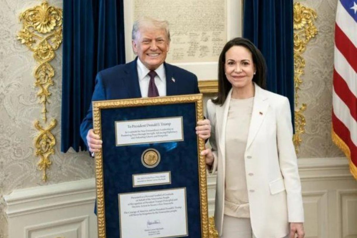 Aclaración del Comité Nobel sobre la Intransferibilidad del Premio