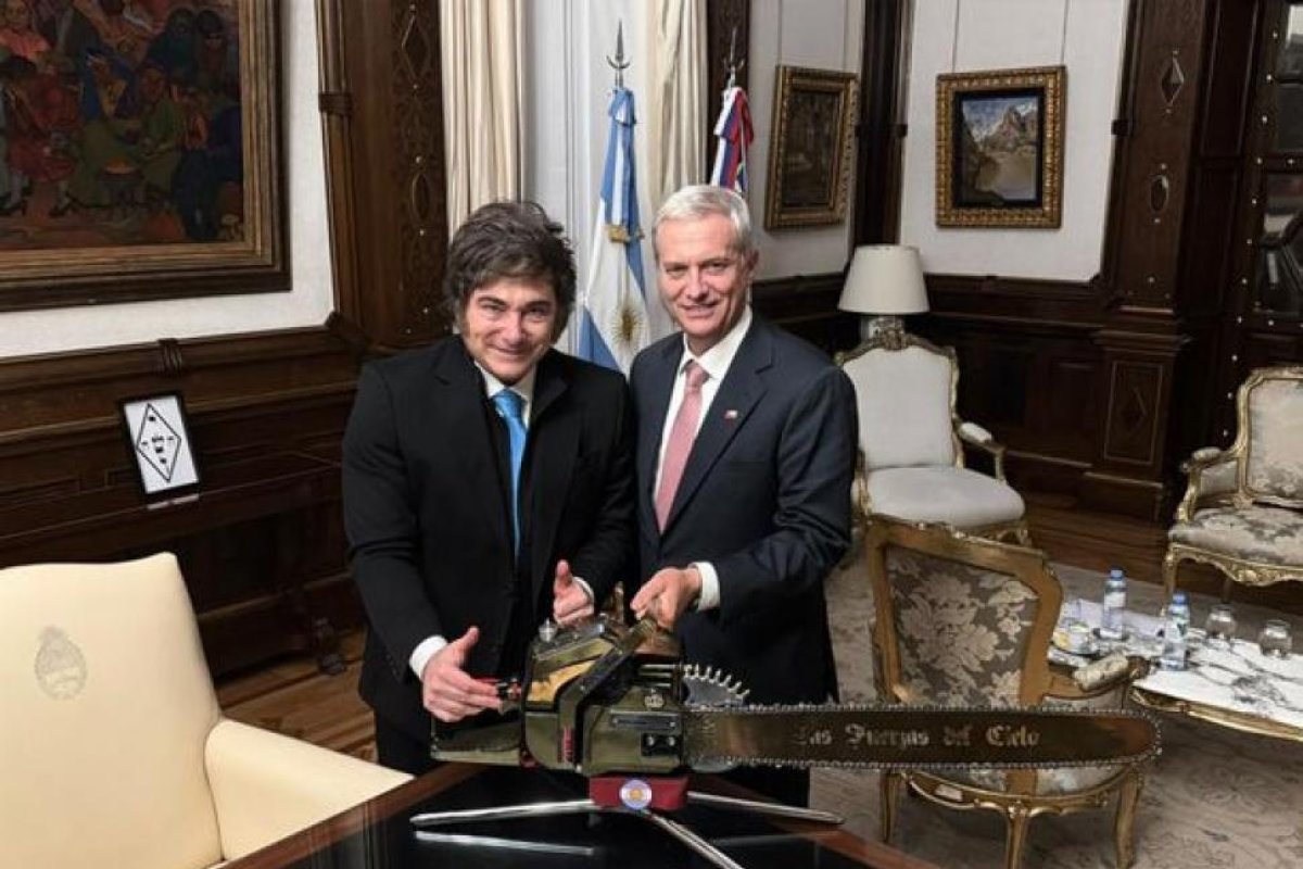 José Antonio Kast asume la presidencia de Chile y refuerza la derecha regional