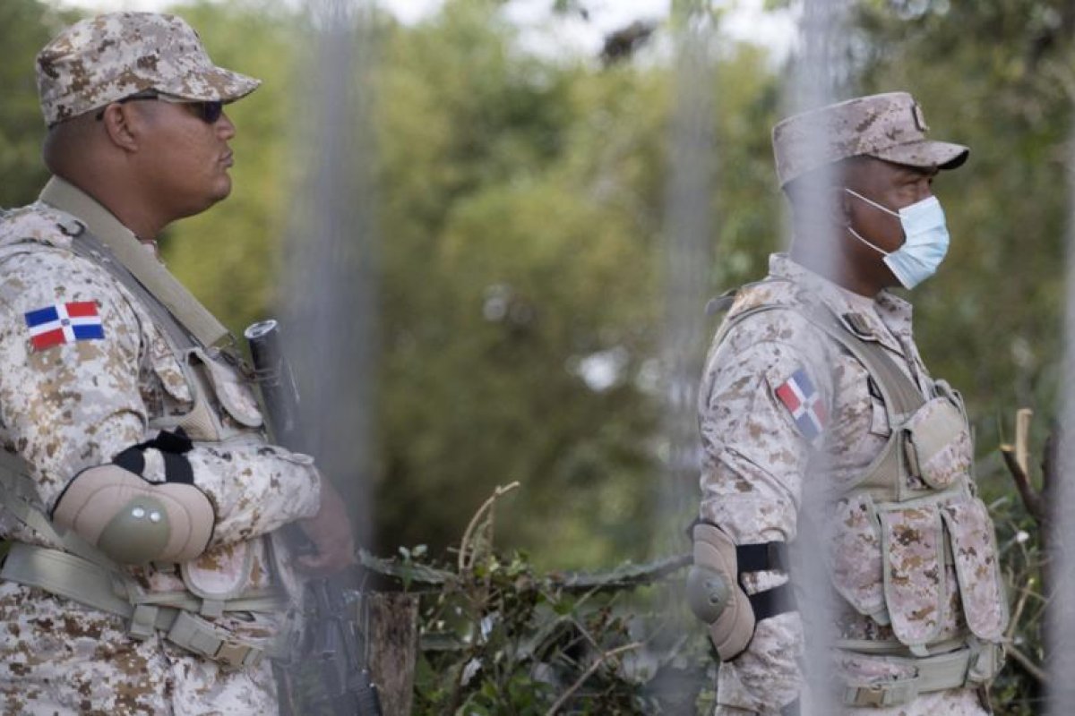 ¿'Verja inteligente'? Así es el primer tramo del muro fronterizo entre República Dominicana y Haití