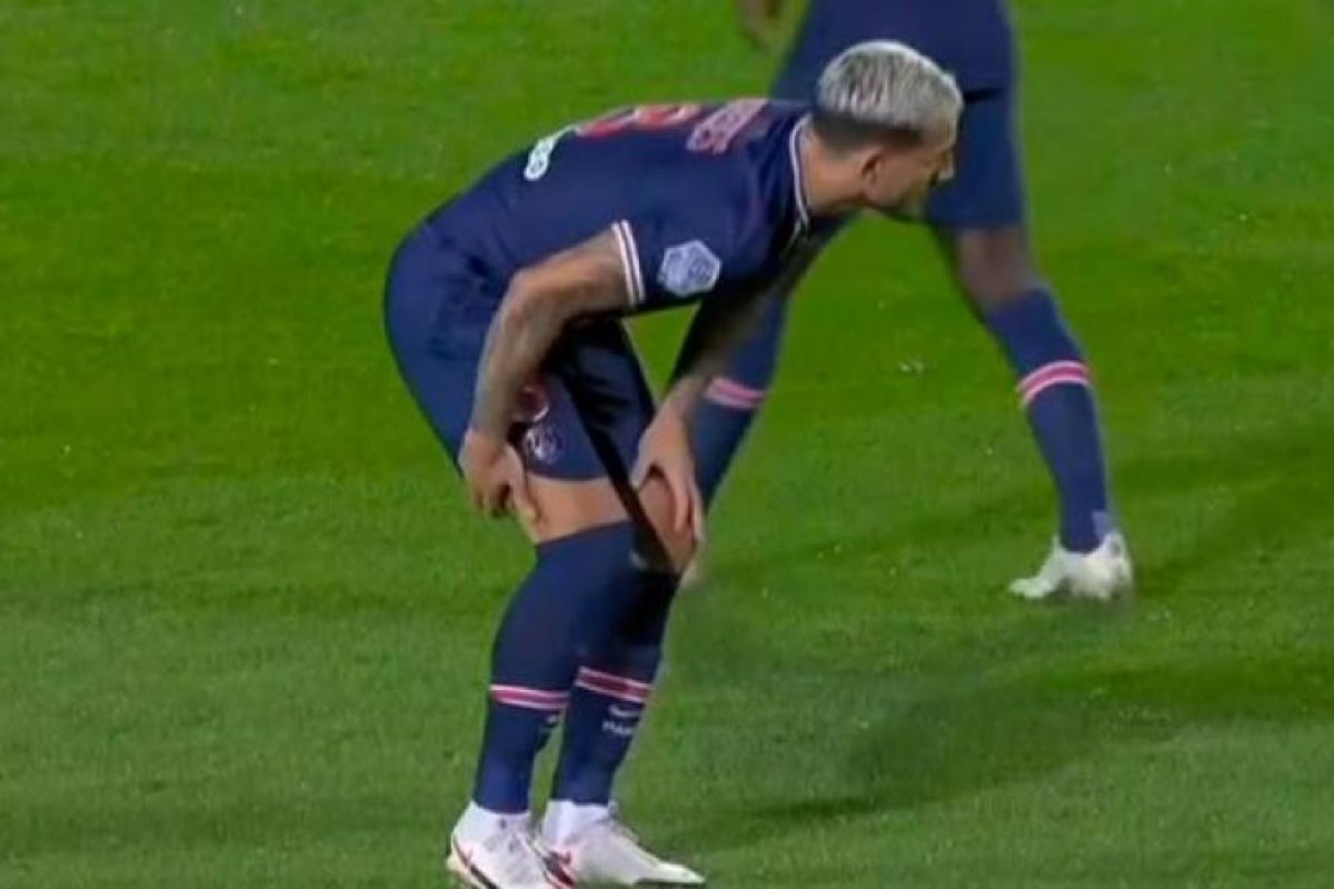 Paredes salió lesionado a los 11 minutos del triunfo del PSG sobre Nimes