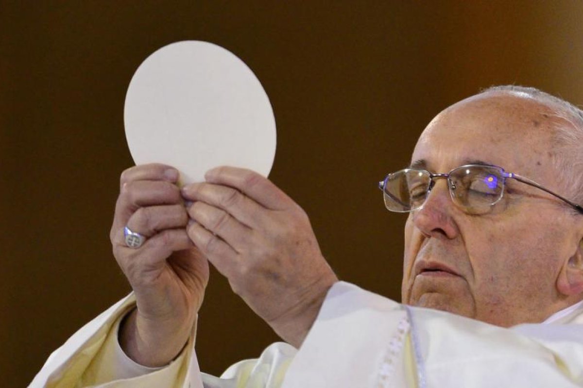 FOTOS: El meme del papa Francisco alabando distintas cosas renace y vuelve a ser viral en Twitter