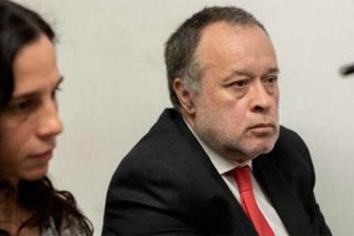 Fiscalía pide prisión perpetua para Carlos Telleldín por el atentado a la AMIA