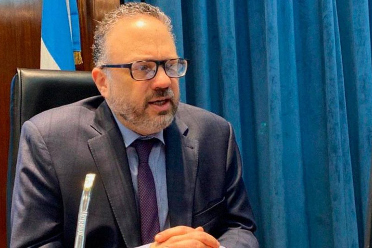 Para Kulfas, la suba de precios internacionales "golpeó fuerte" en la inflación del trimestre