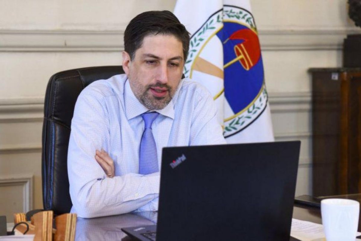 Ministros de Educación retoman reunión para evaluar el regreso de las clases presenciales