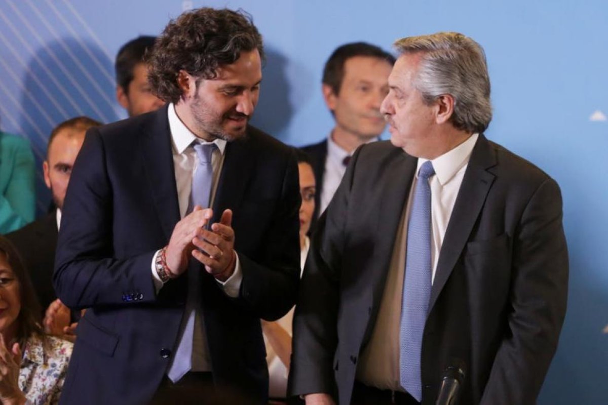 Sin cambios de gabinete en el "cortísimo plazo", pese a los errores
