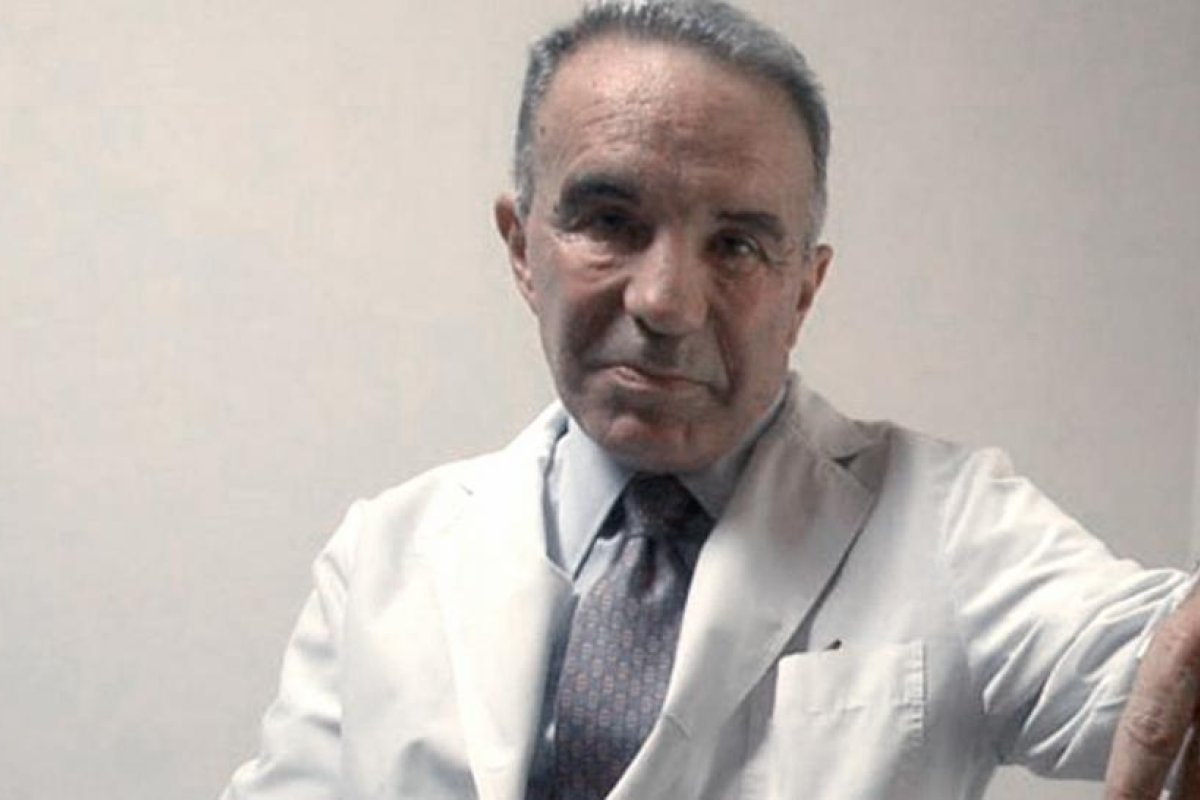 Alfredo Cahe, histórico médico de Maradona: "Diego así es, inmanejable"