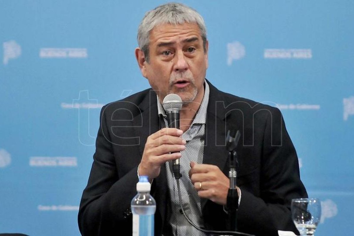 Ferraresi: el plan de viviendas busca "generar clases sociales ascendentes"